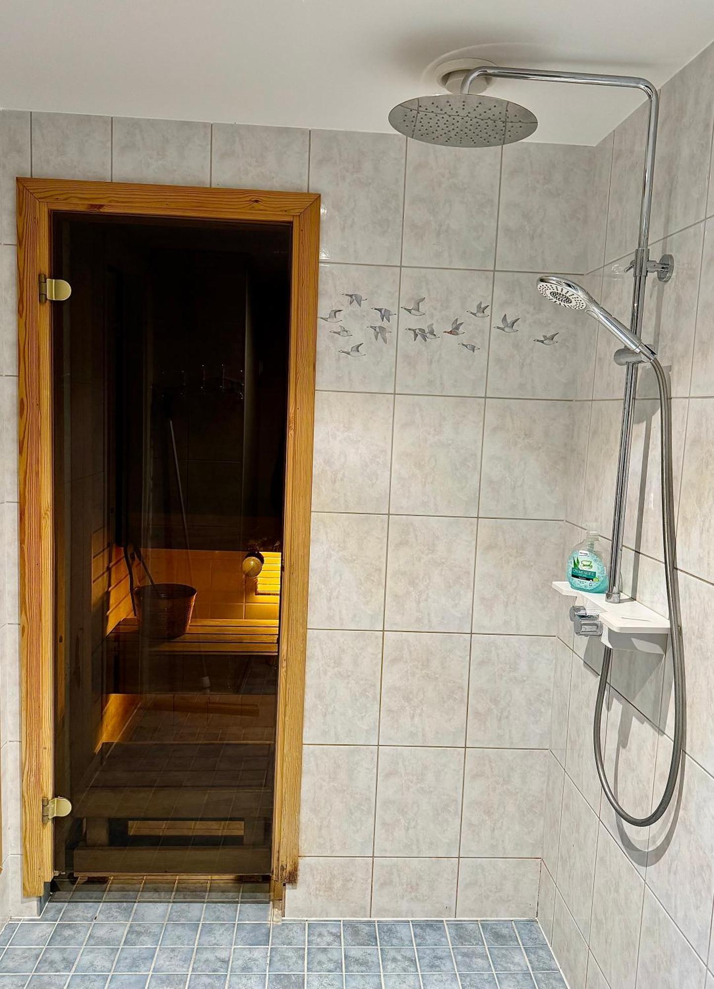 Kohtu Apartment Unique 쿠레사아레 외부 사진
